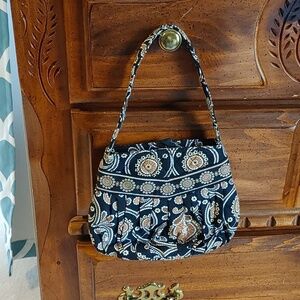 ⭐Host Pick⭐Compact Vera Bradley Quilted Hannah Bag in Cafe Latte Shade